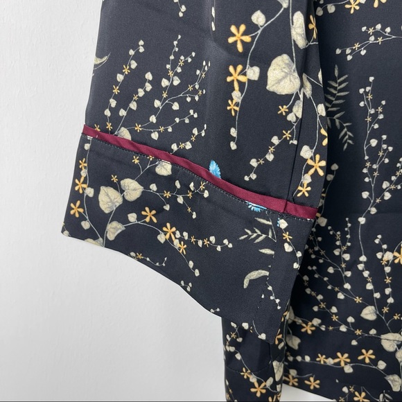 Bed to Brunch Botanical Floral Print Pajama Loungewear Notch Collar Button Shirt - Picture 7 of 13